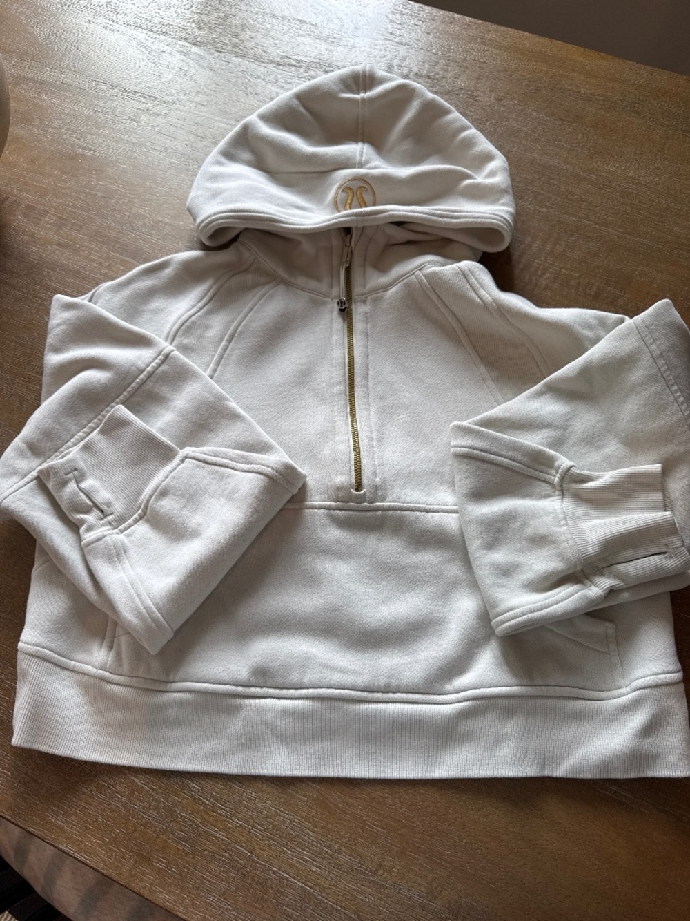 LULULEMON Women’s Scuba Hoodie